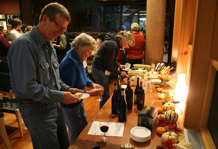 2026FallGathering_inset4.jpg 2026FallGathering_inset4.jpg