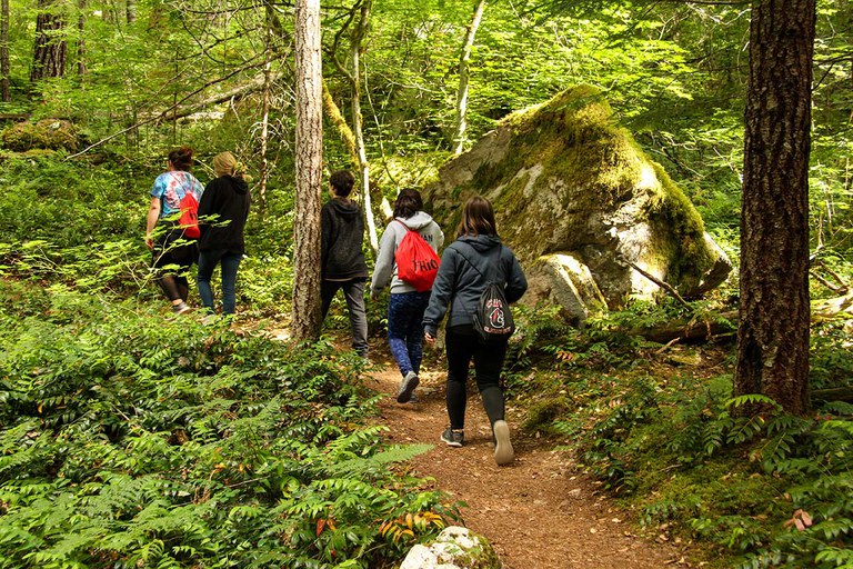 2022BC_Activity_hiking.jpg