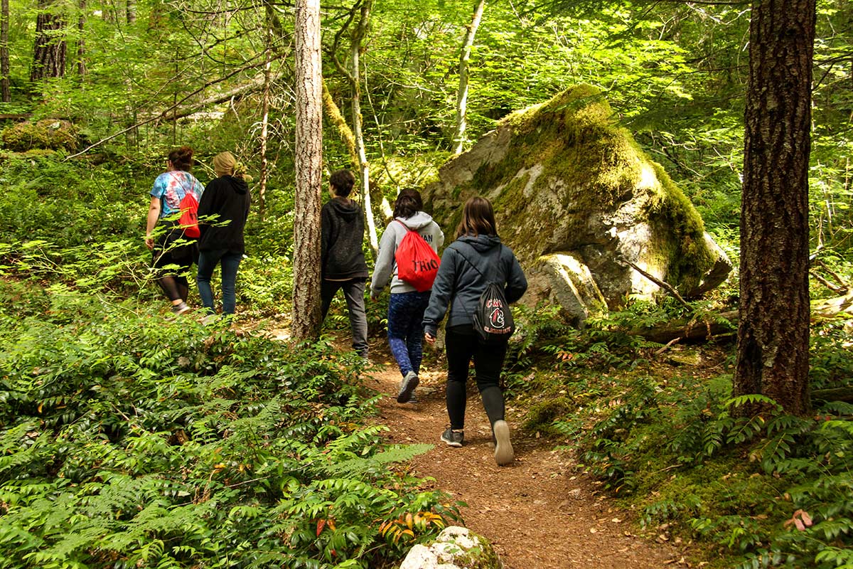 2022BC_Activity_hiking.jpg