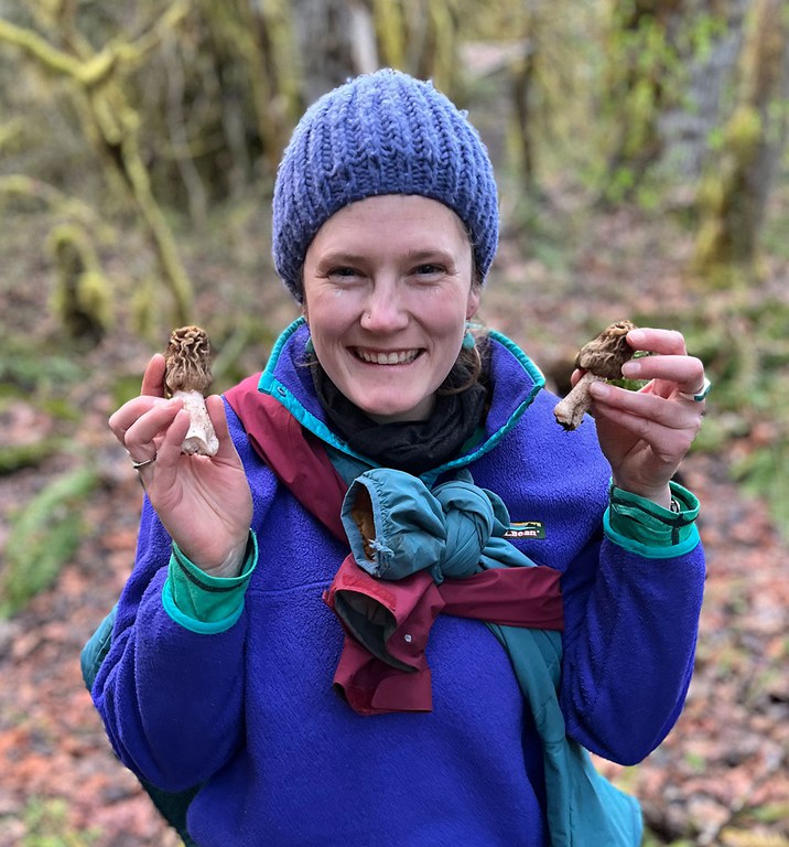 2025AdFam_InstructorPic_HannahBlack.jpg 2025AdFam_InstructorPic_HannahBlack.jpg