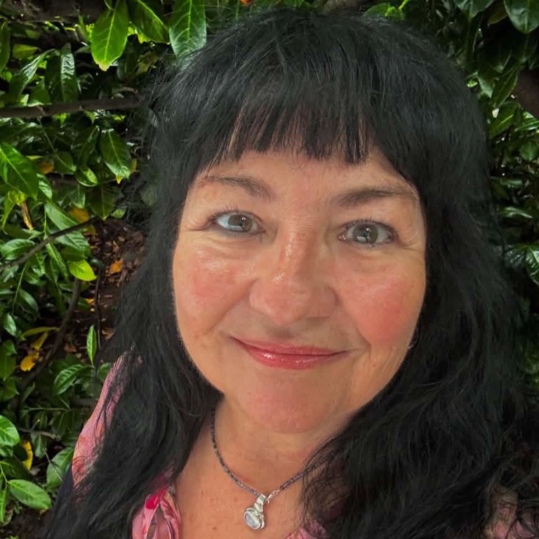 2027_Instructor_LindaKahananui.jpg