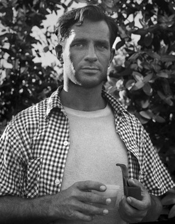 Kerouac by Walter Lehrman.jpg