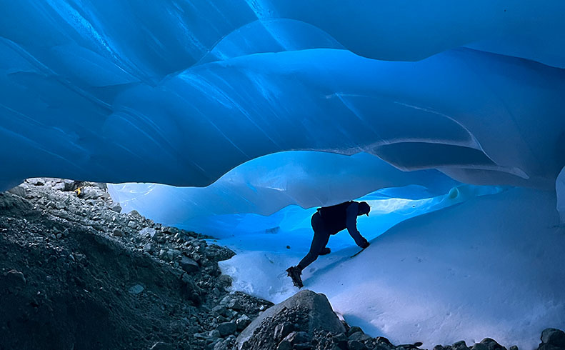 NOCA Glaciers: Four Decades of Monitoring Using Art and Science - Online